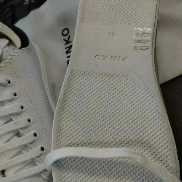 SALE Pinko Bird monogram white sneakers sz 41 New - Picture 2 of 3